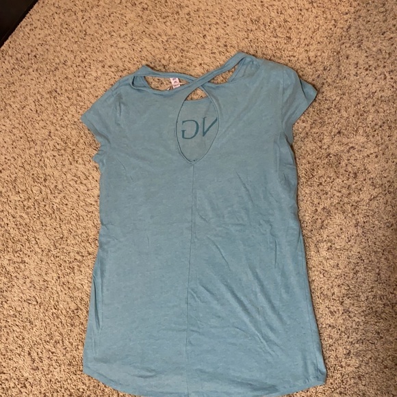 LIKE NEW Victoria’s Secret “ANGEL” super soft sleep tee in beautiful blue size S - Picture 3 of 3
